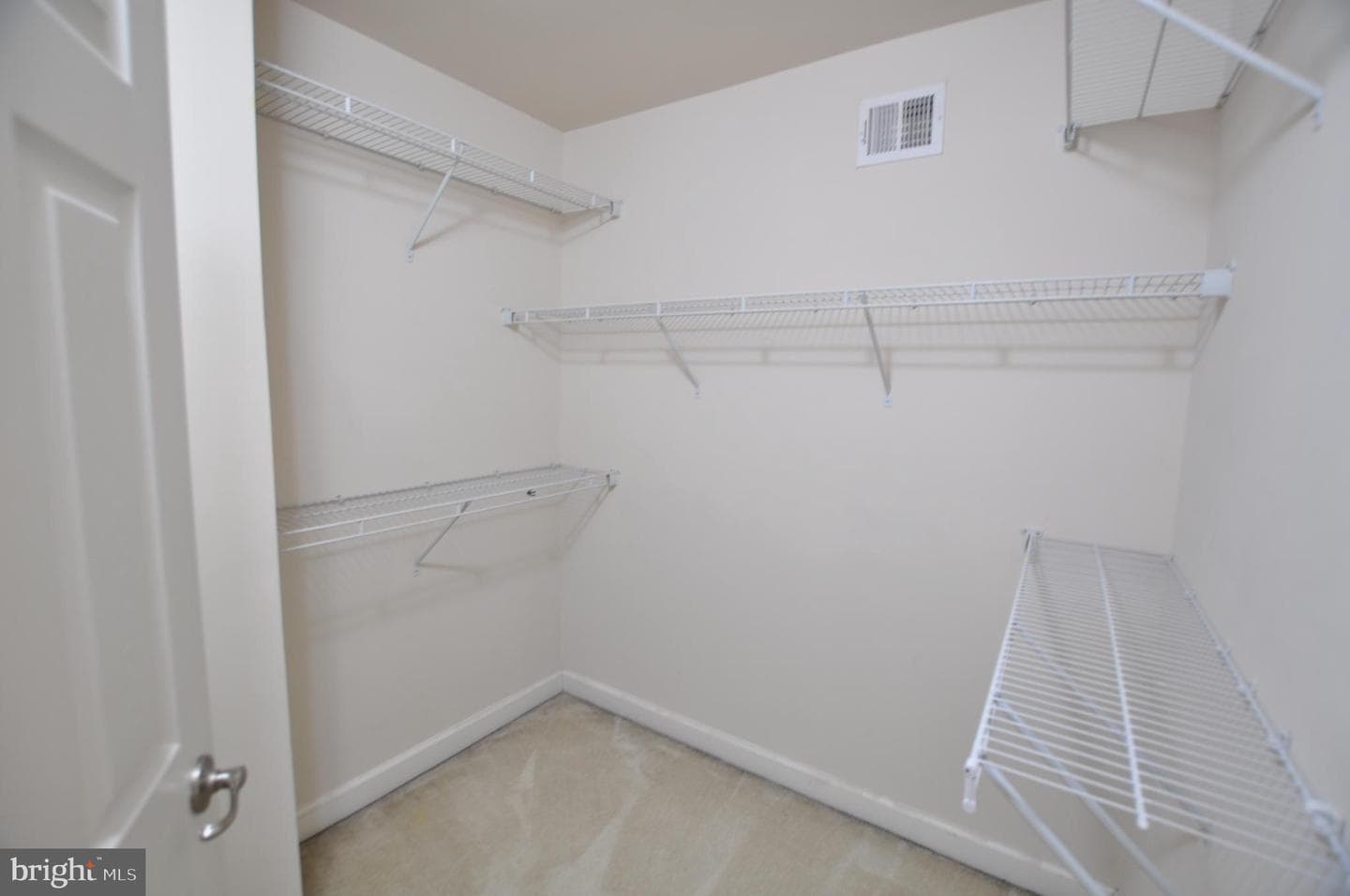 23011 Sycamore Farm Drive photo 38
