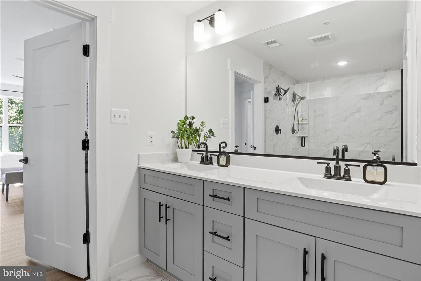 15717 Tierra Drive photo 25