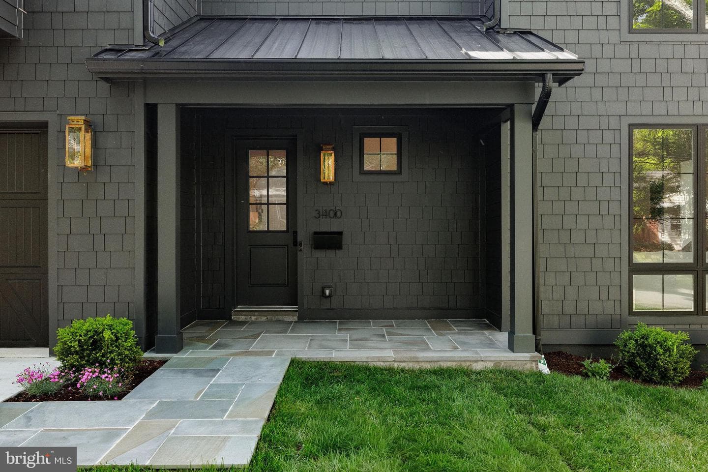 3400 Coquelin Terrace photo 3