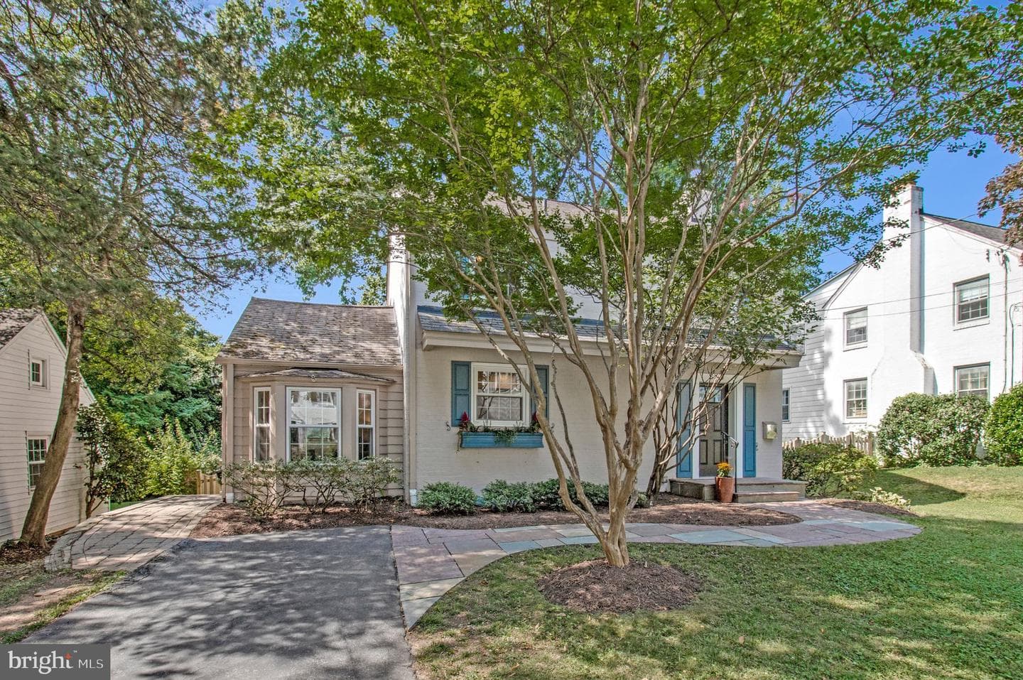 5310 Mckinley Street photo 35