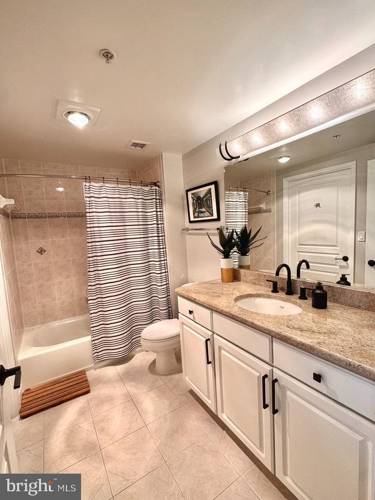 7111 Woodmont #712 photo 12