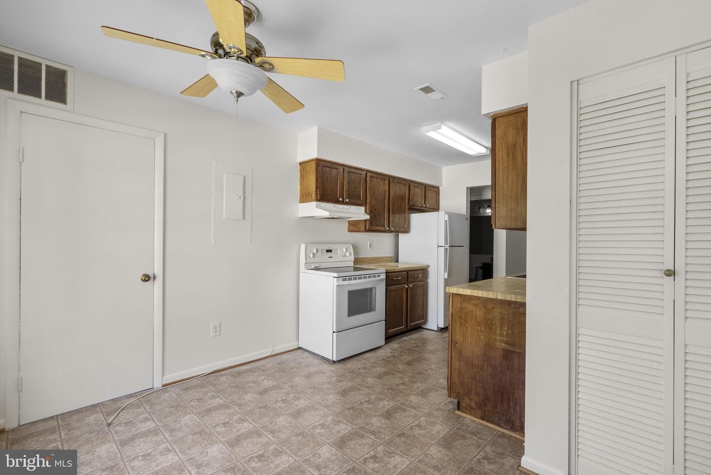 18107 Rolling Meadow Way #246 photo 19