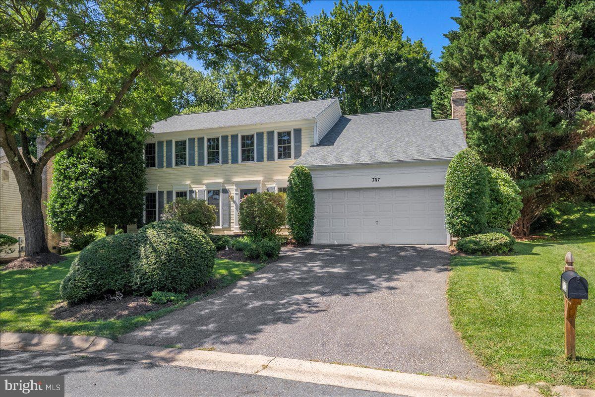 7117 Copperwood Court, Rockville