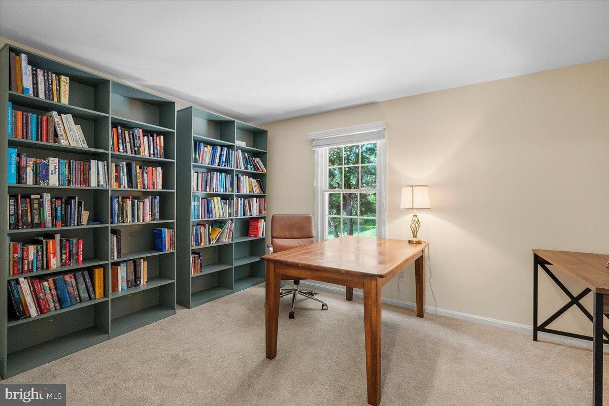 7117 Copperwood Court photo 31