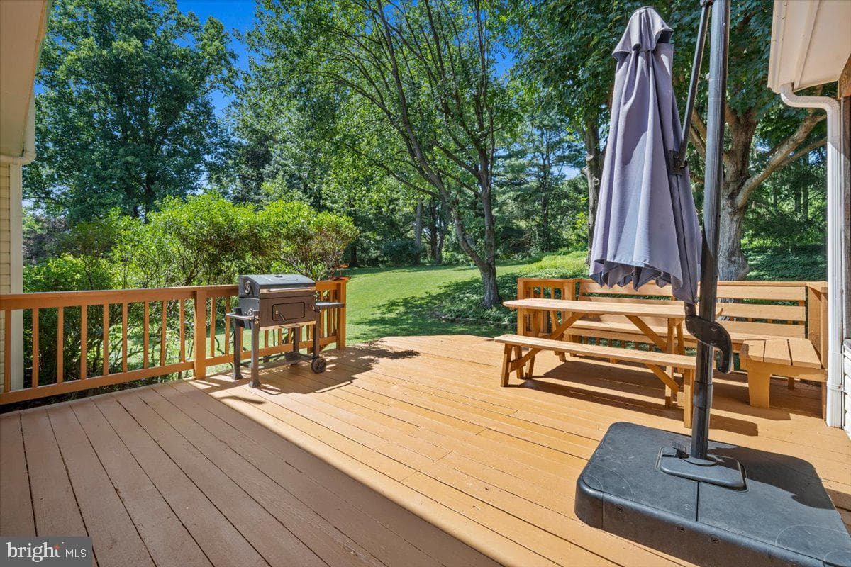 7117 Copperwood Court photo 37