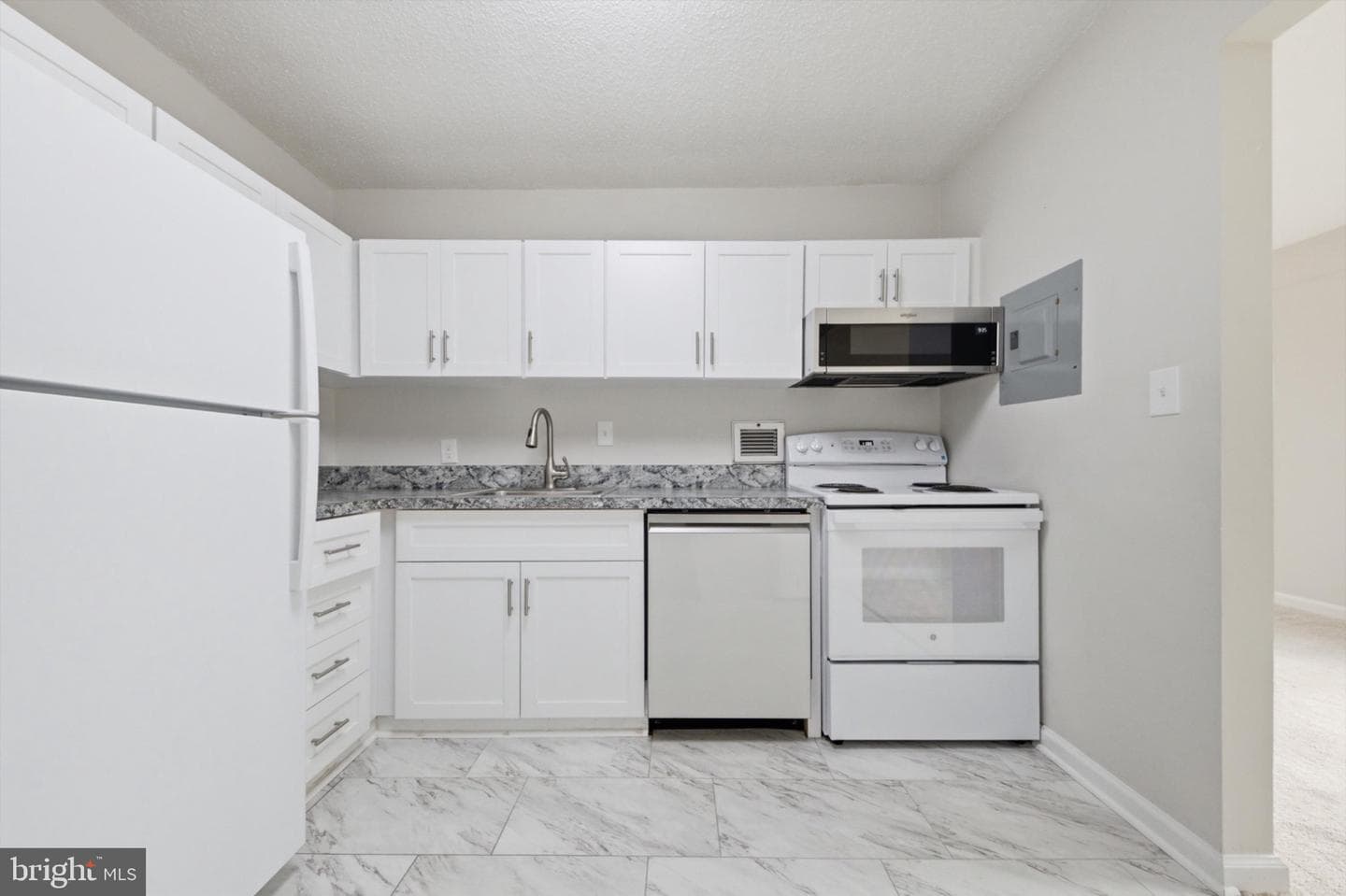 7501 Democracy Boulevard #339 photo 14