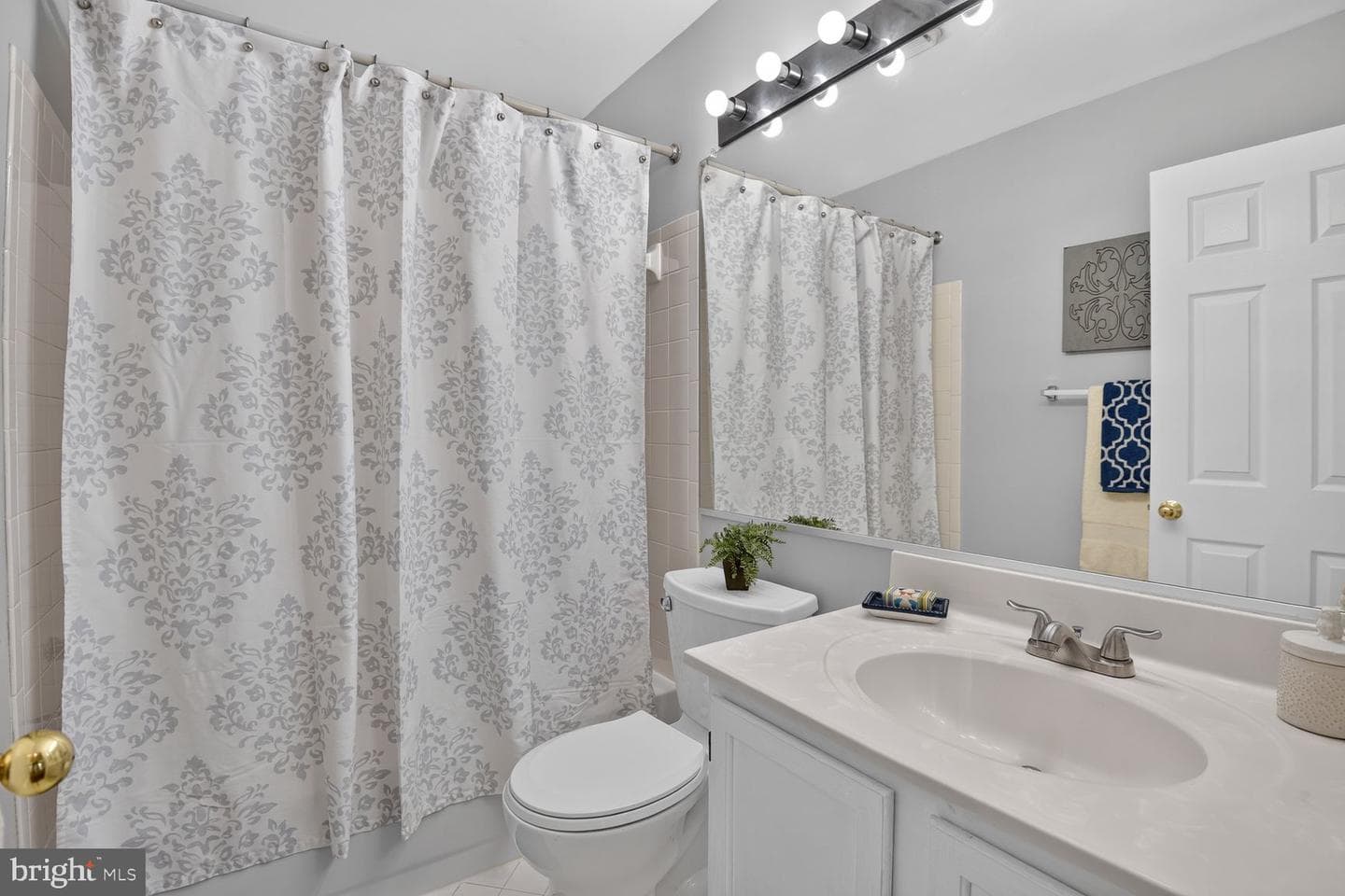 19157 Highstream Drive photo 22