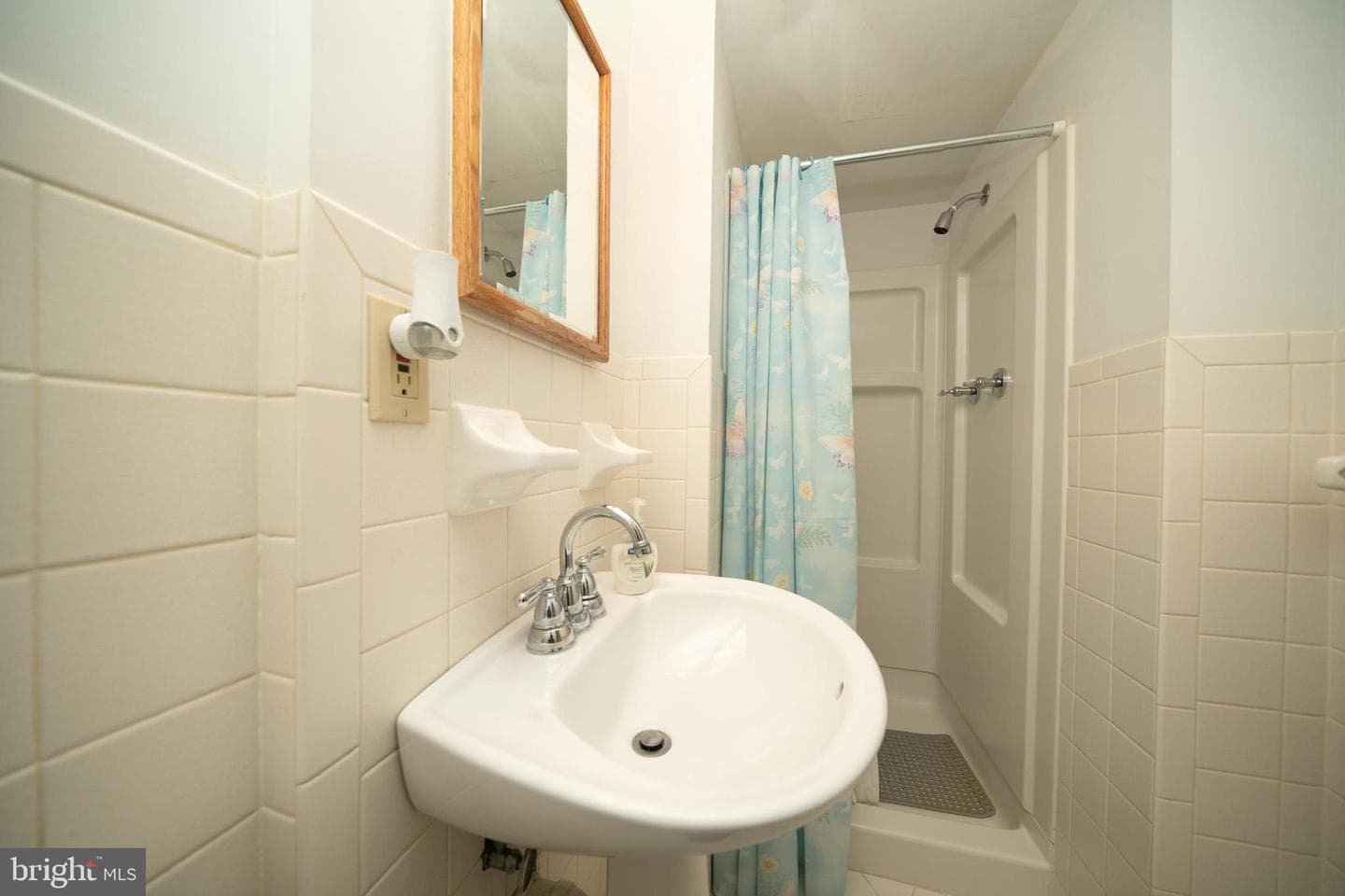 1205 Spotswood Drive photo 27