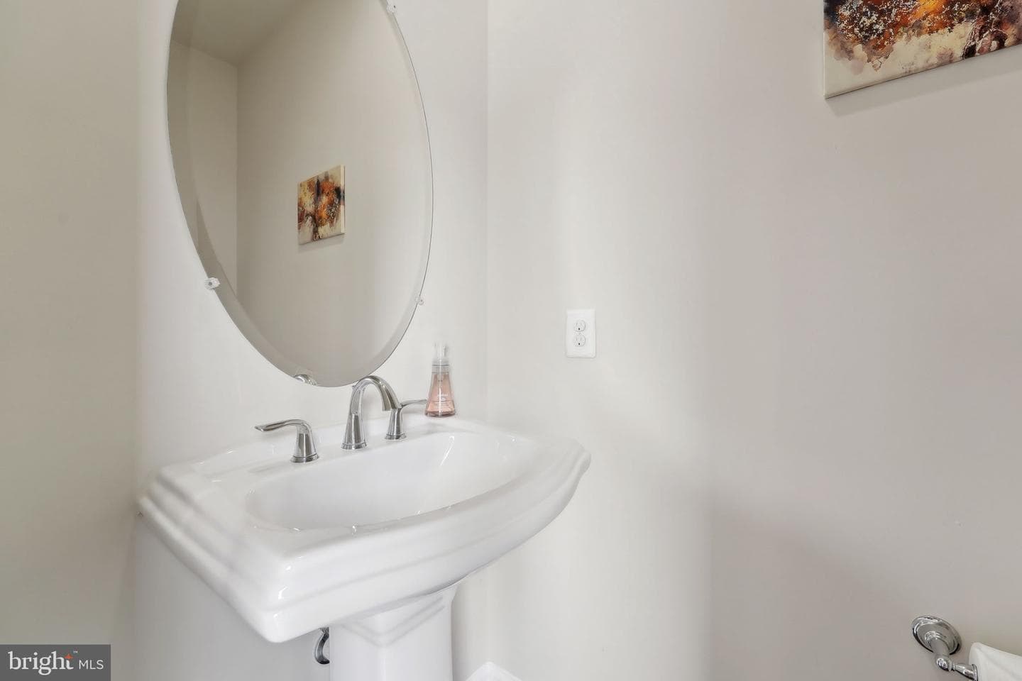 13706 Petrel Street photo 17