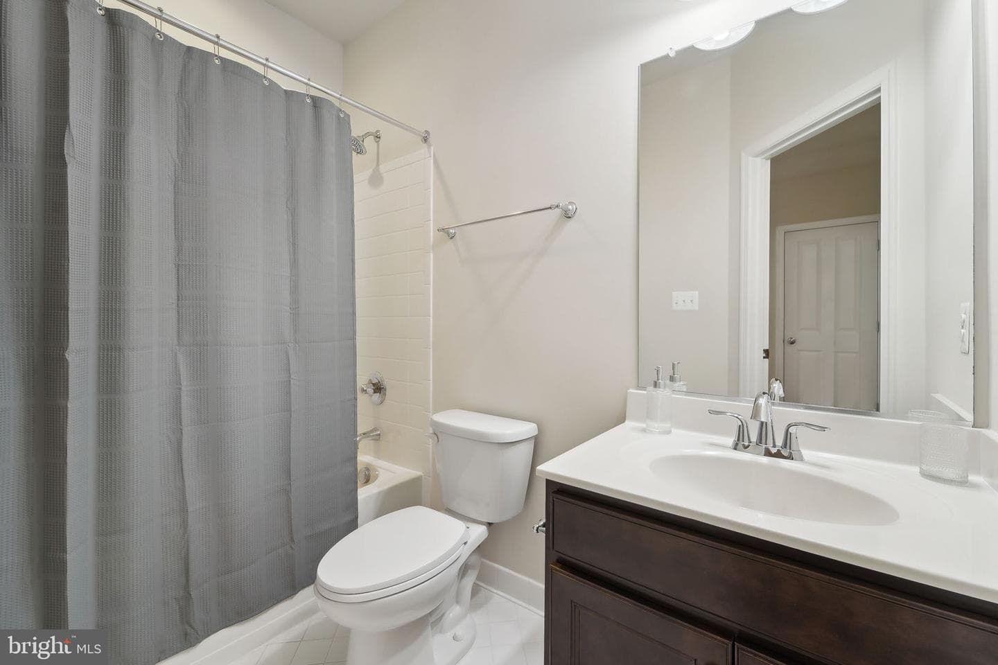 13706 Petrel Street photo 21