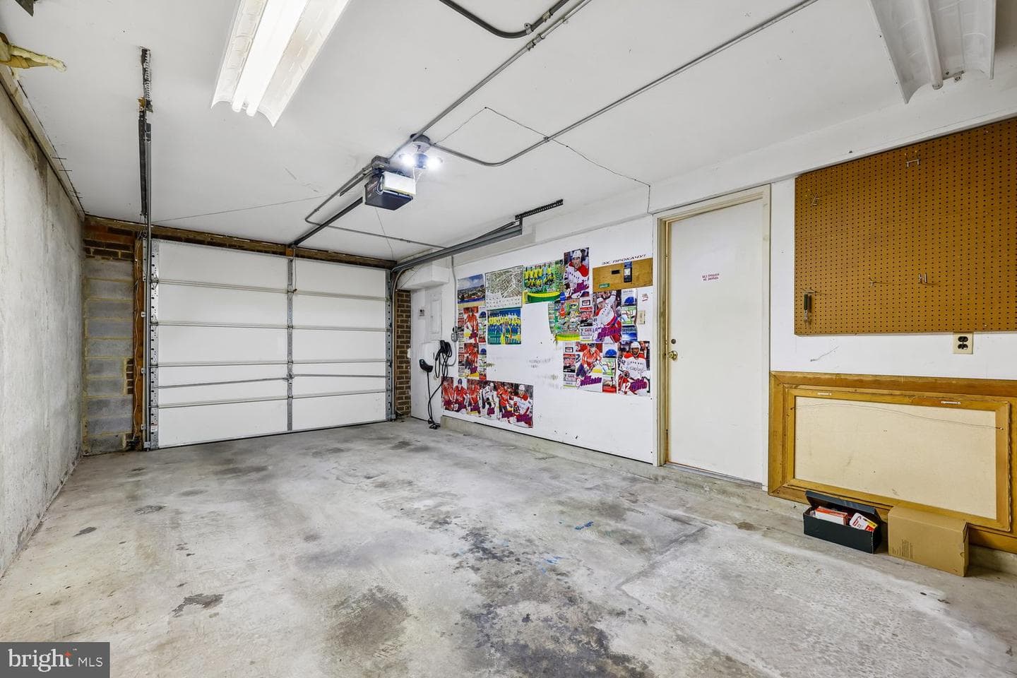 9507 Fern Hollow Way photo 8