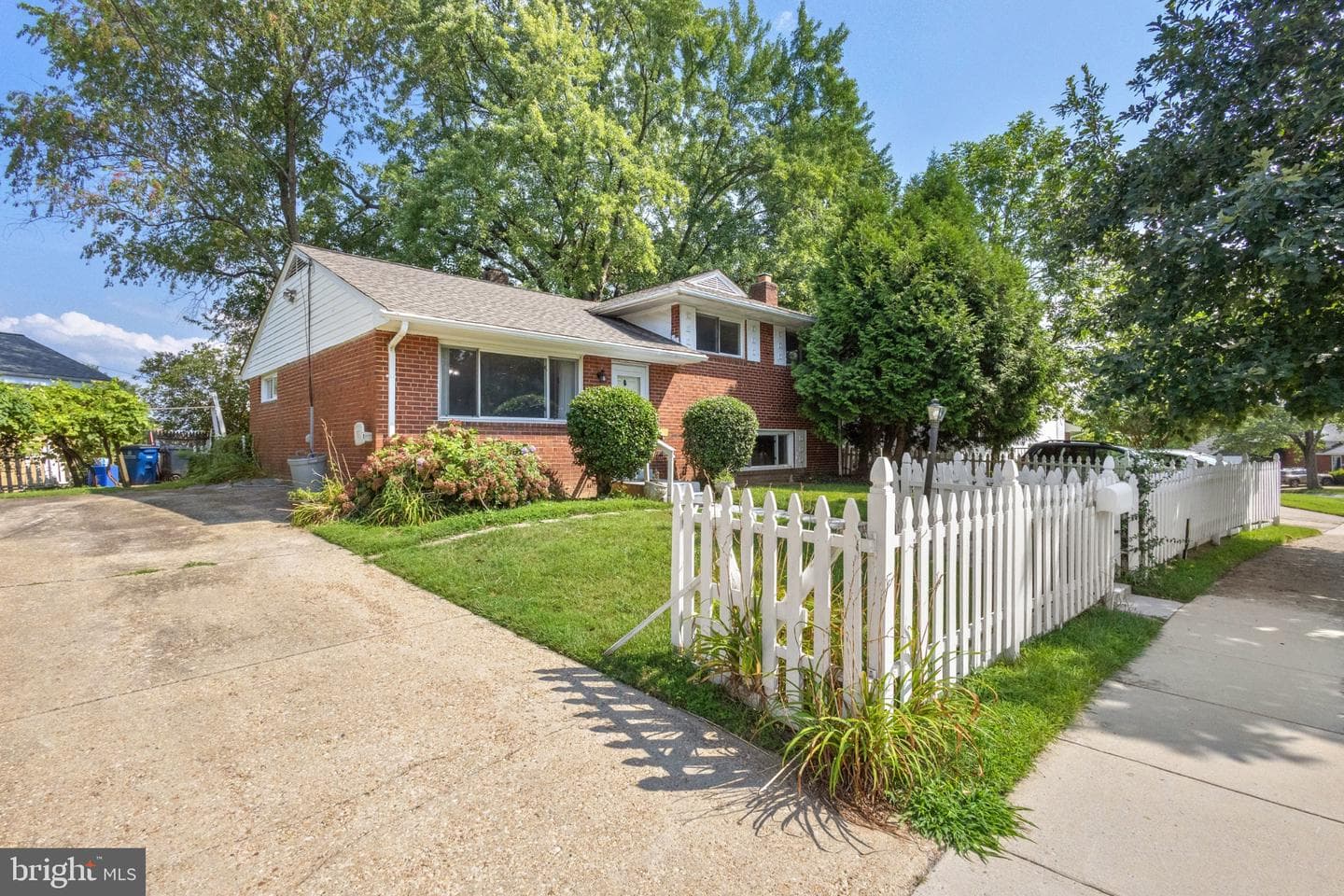 10313 Conover Drive photo 1