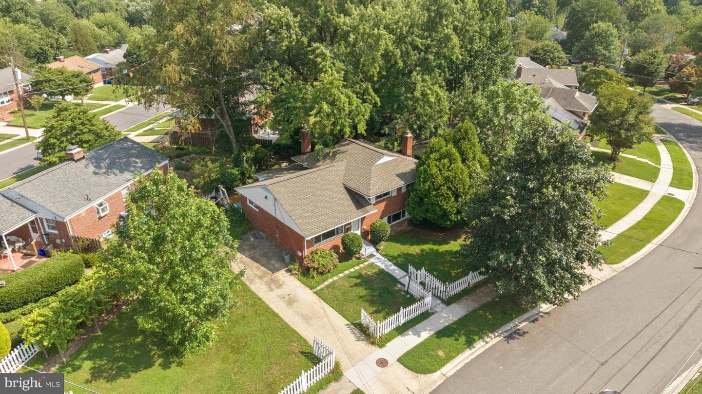 10313 Conover Drive photo 9