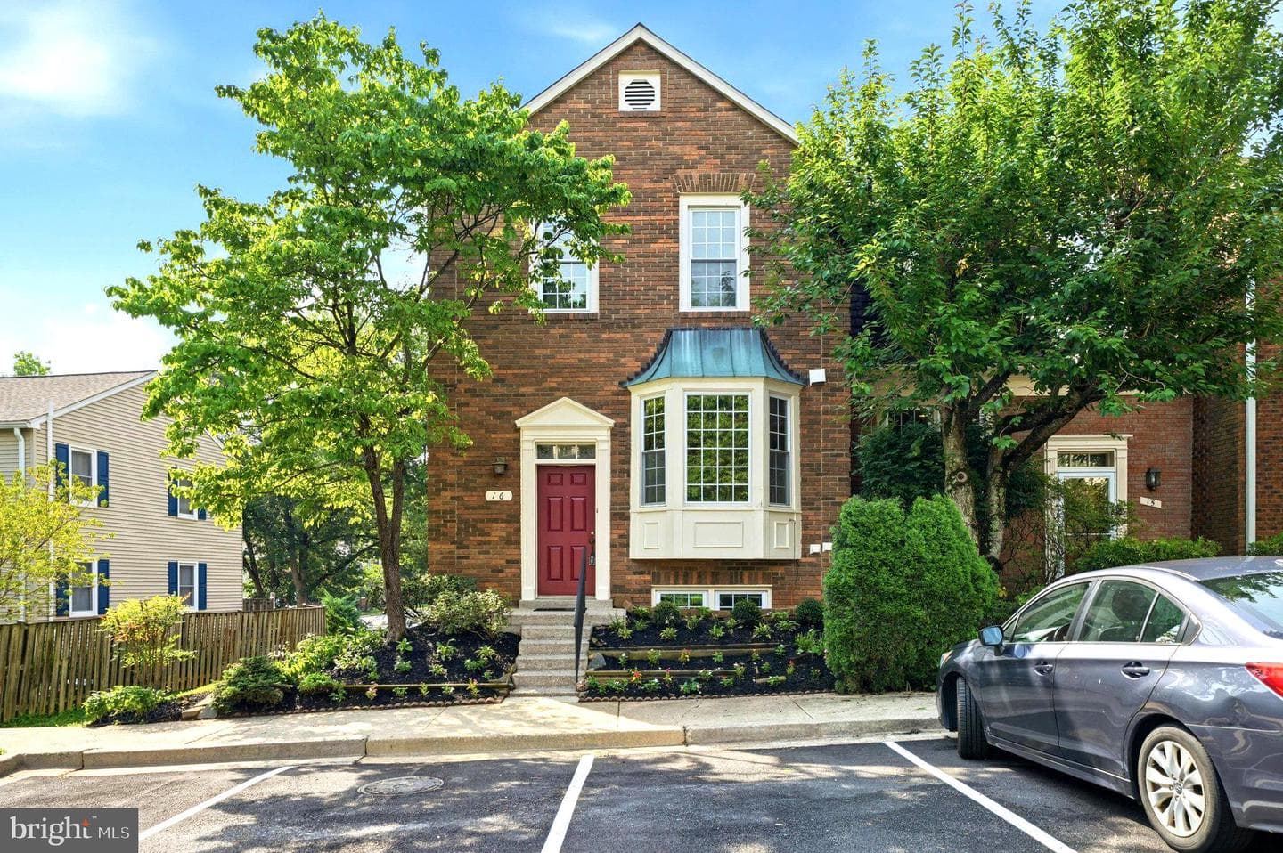 16 Ritchfield Court photo 3