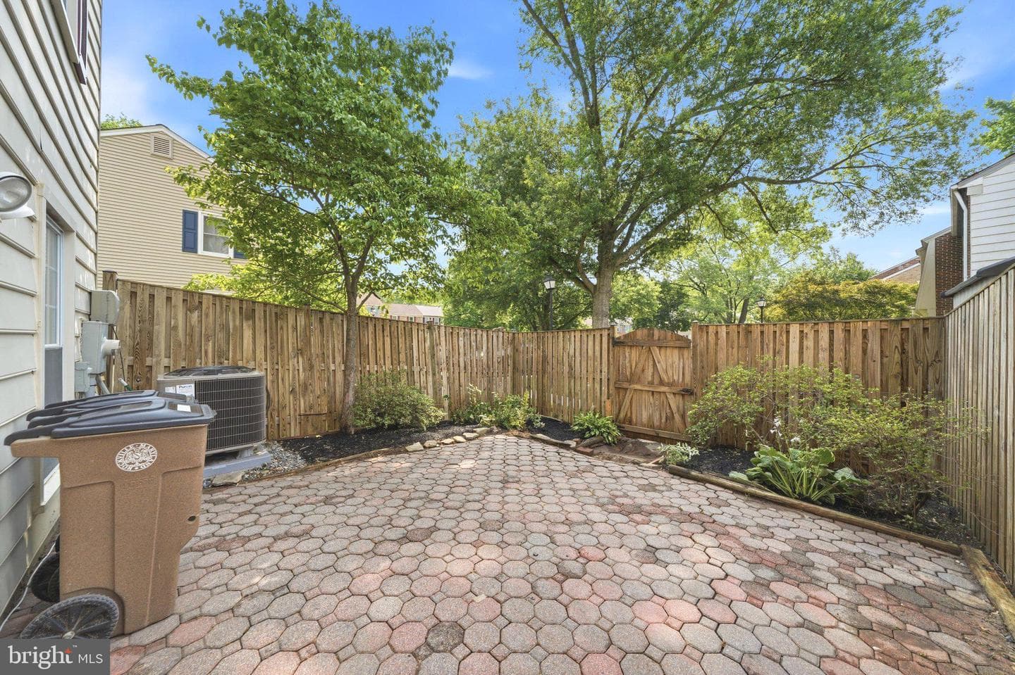 16 Ritchfield Court photo 50