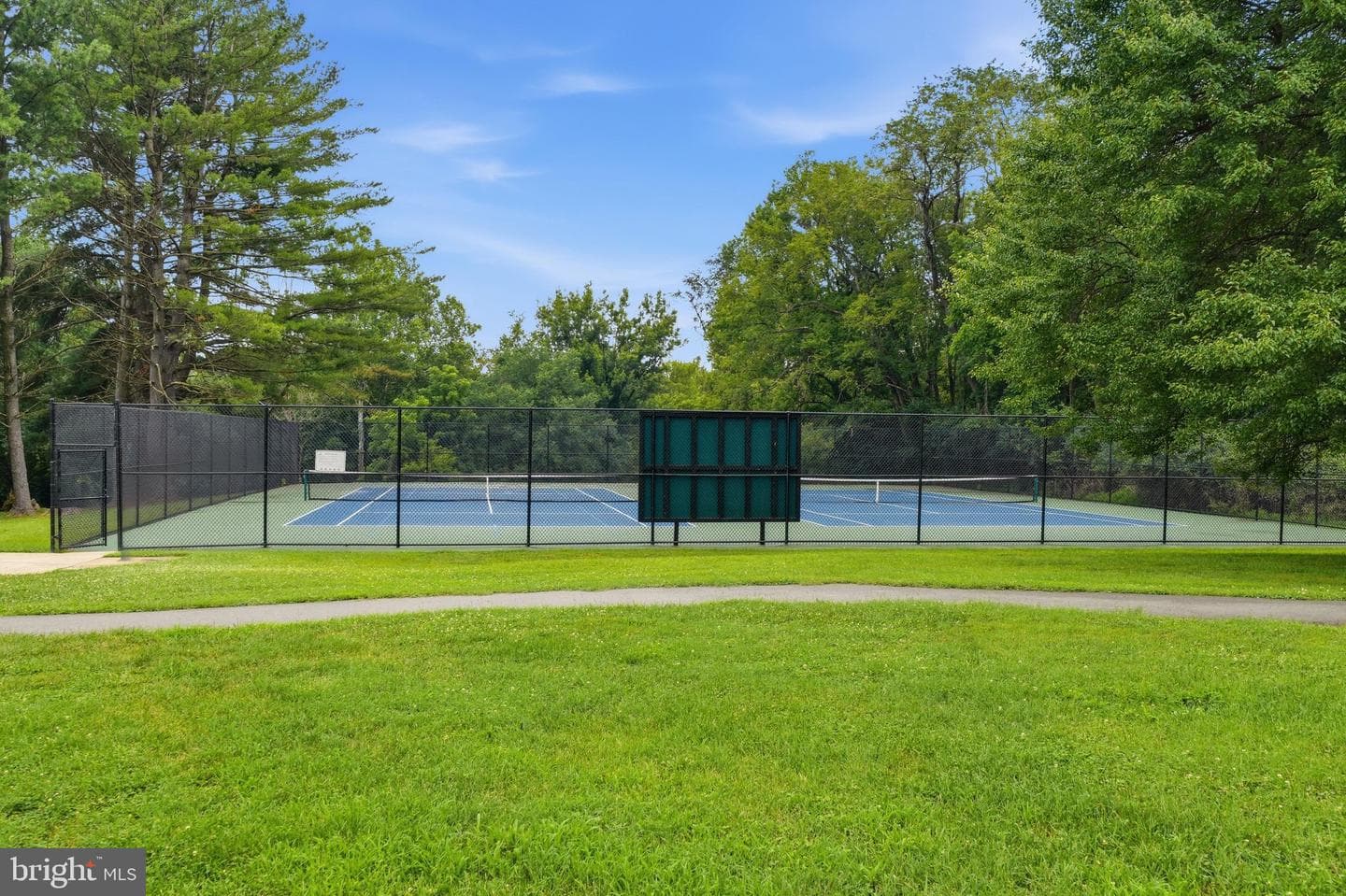 16 Ritchfield Court photo 64