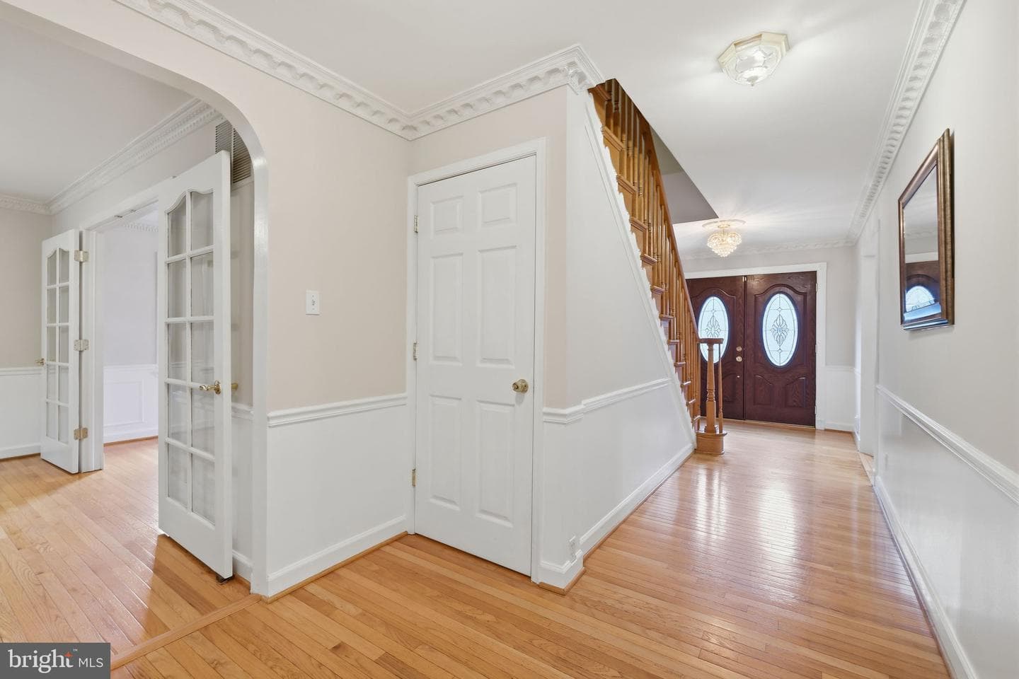 3800 Queen Mary Drive photo 6