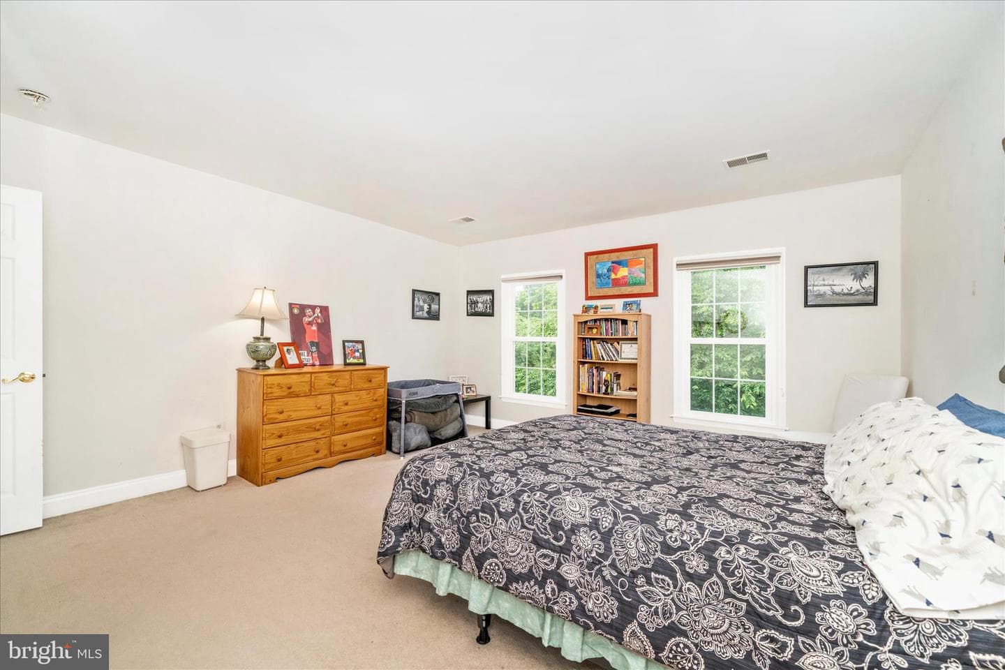 13621 Montvale Drive photo 32