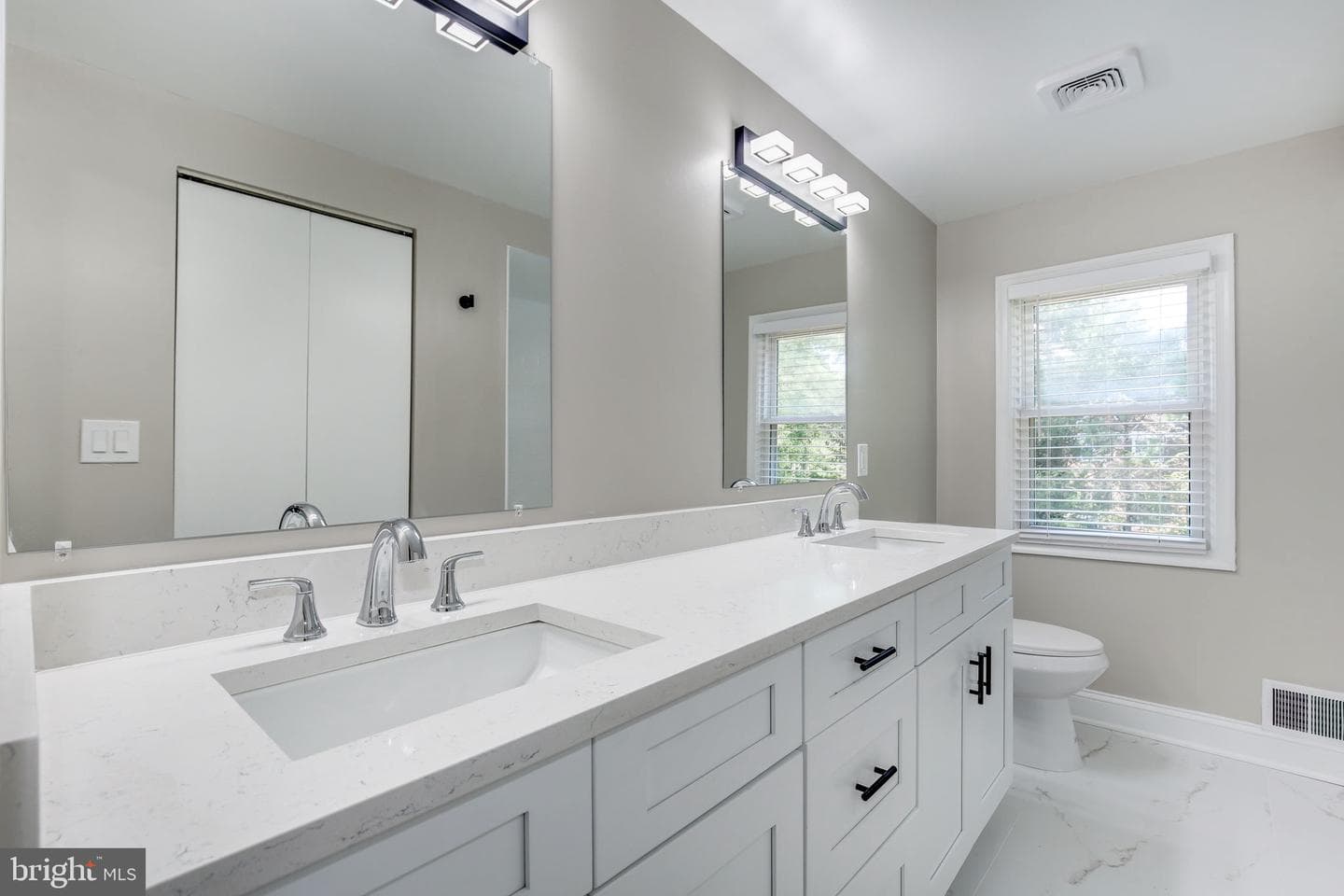 8736 Falls Chapel Way photo 19