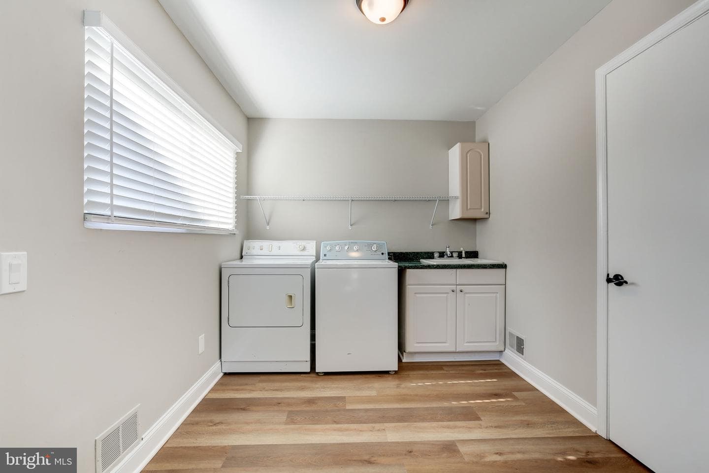 8736 Falls Chapel Way photo 32