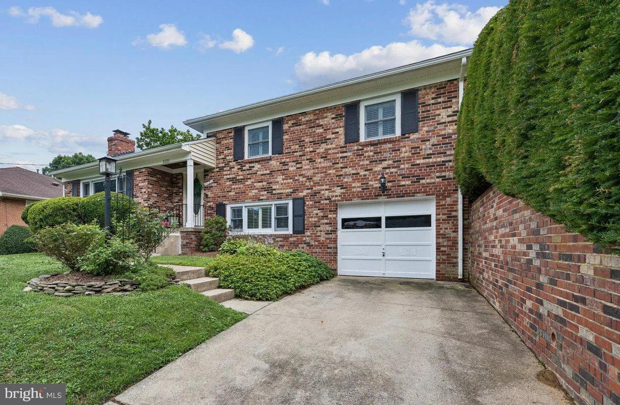 1121 Tanley Road photo 43