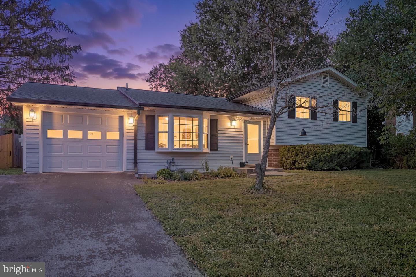 24312 Log House Road photo 1
