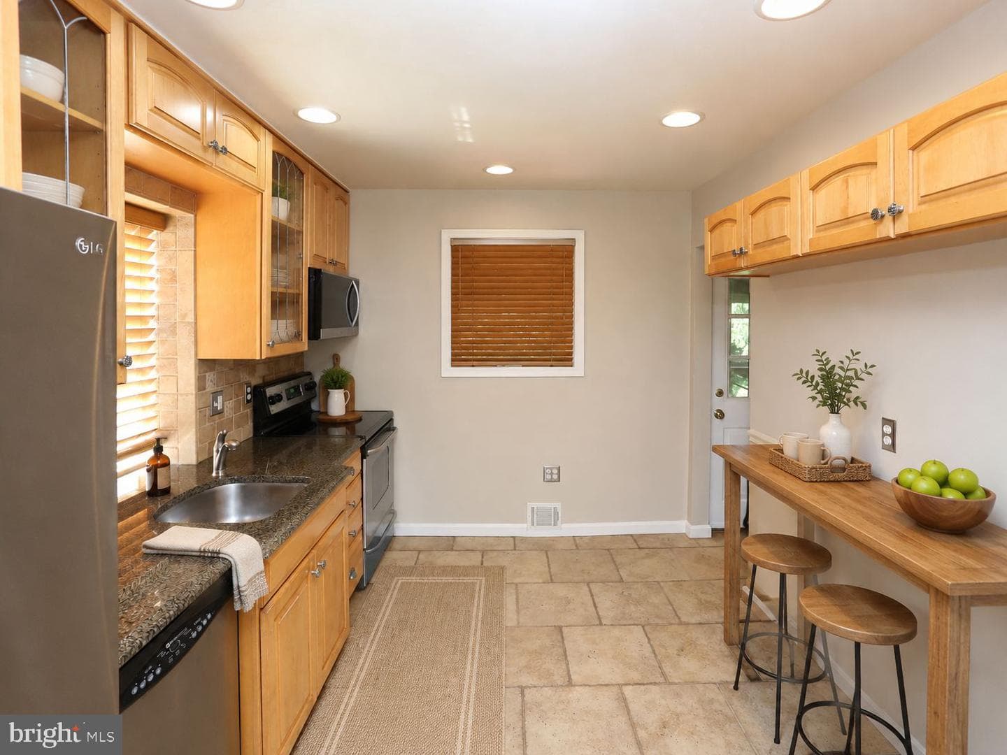1202 Dennis Avenue photo 13