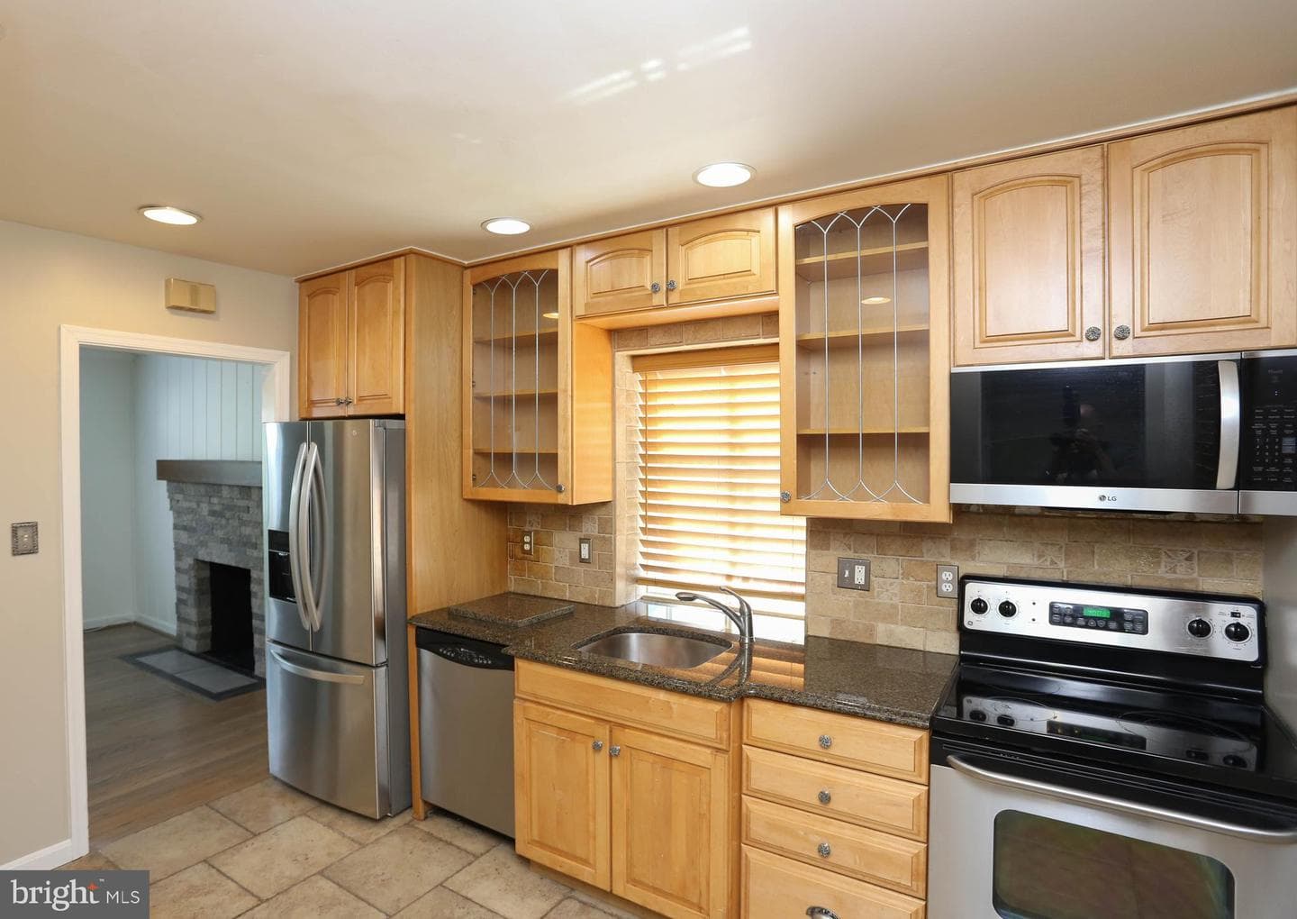 1202 Dennis Avenue photo 16