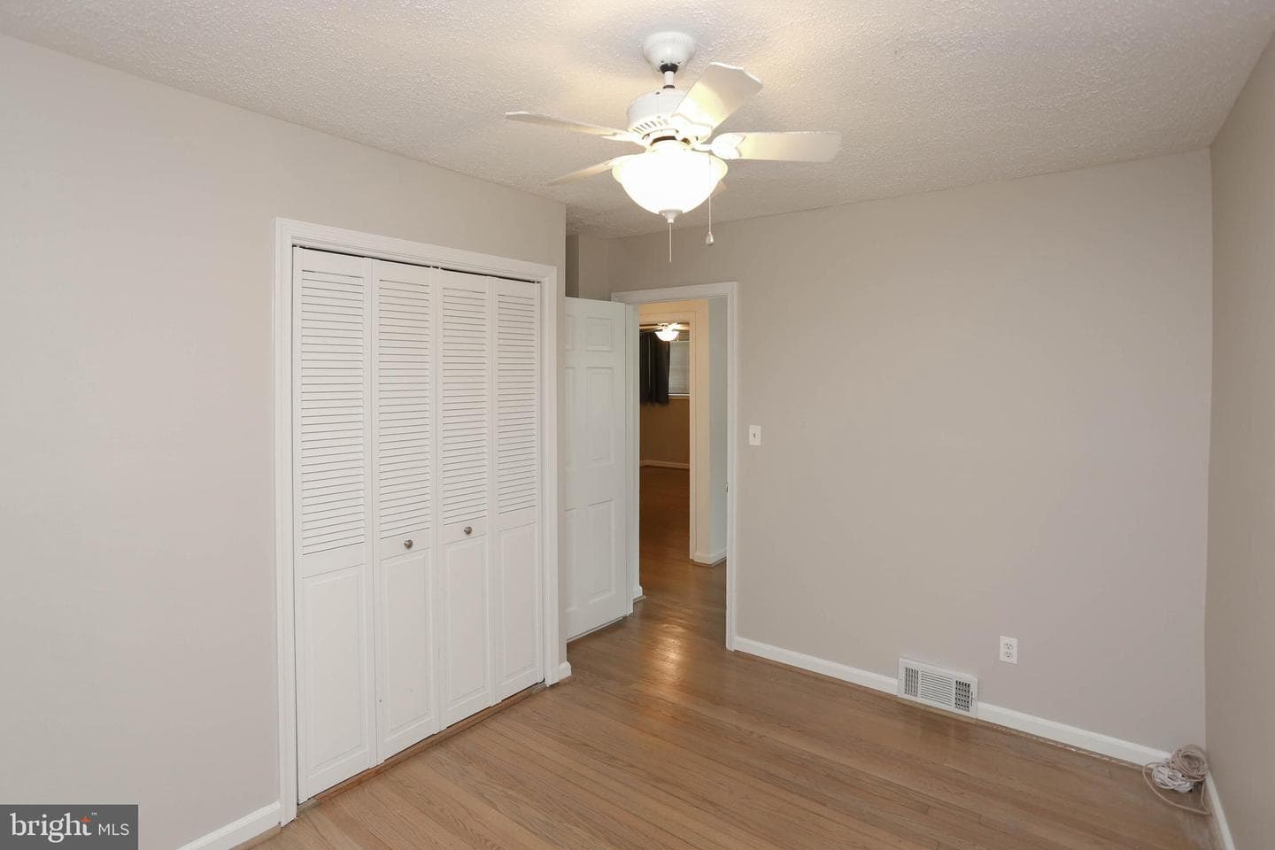 1202 Dennis Avenue photo 29