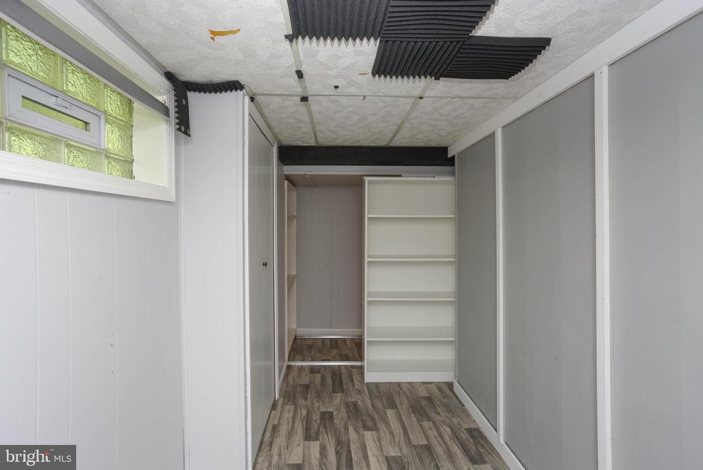 1202 Dennis Avenue photo 39