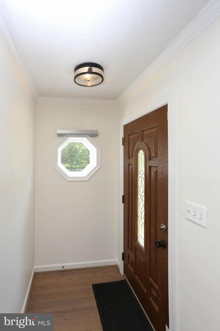 1202 Dennis Avenue photo 5