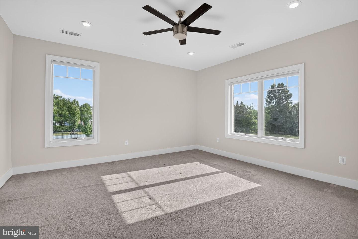 13828 Travilah Road photo 29