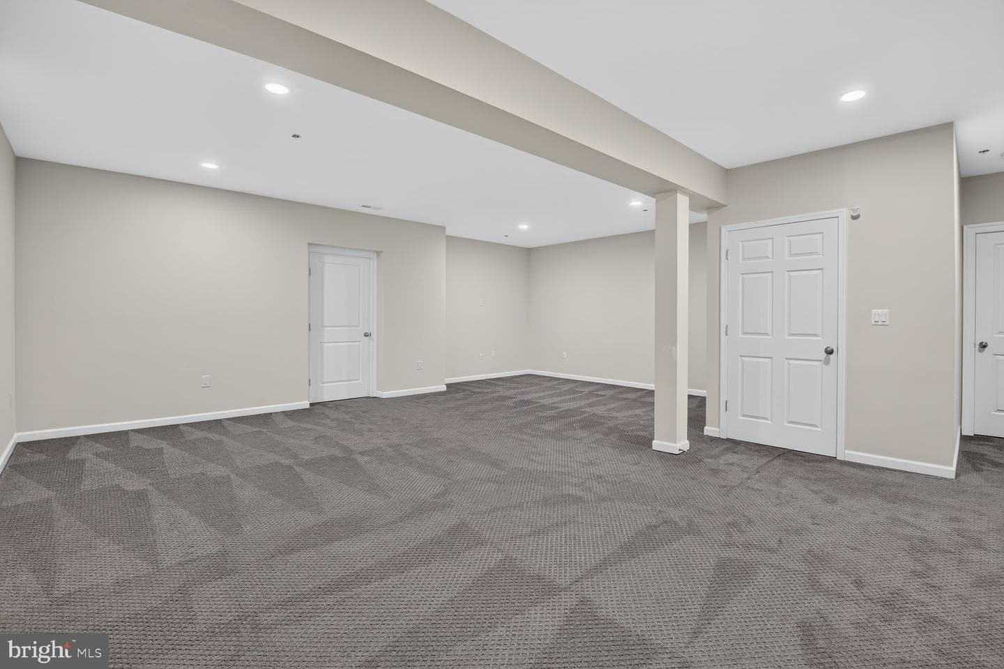 13828 Travilah Road photo 33