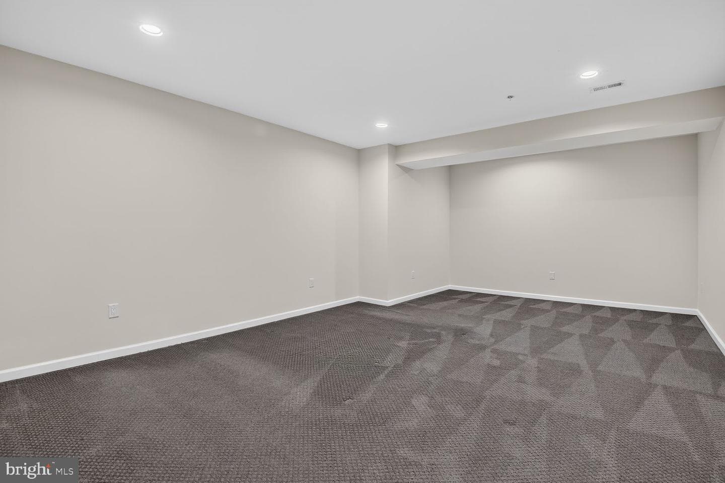 13828 Travilah Road photo 38