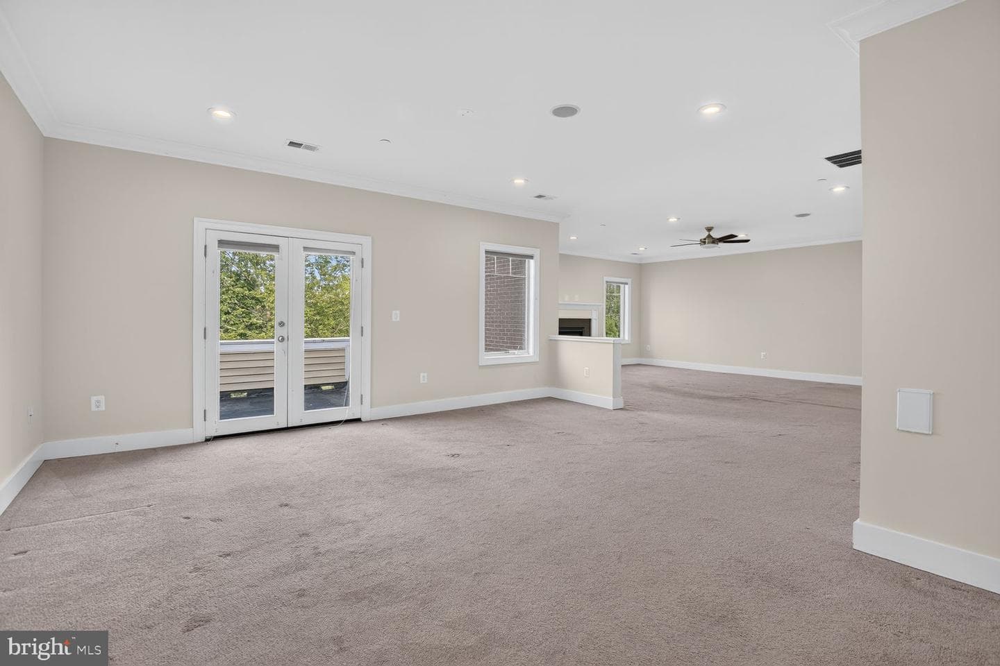 13828 Travilah Road photo 46