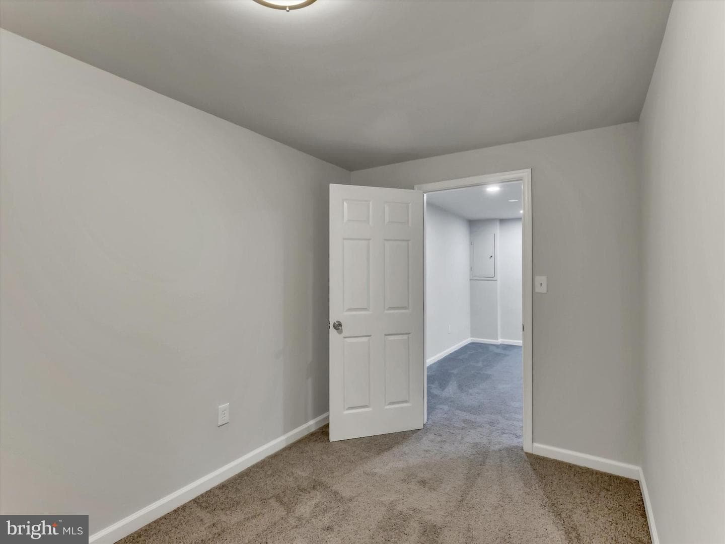 24737 Nickelby Drive photo 23