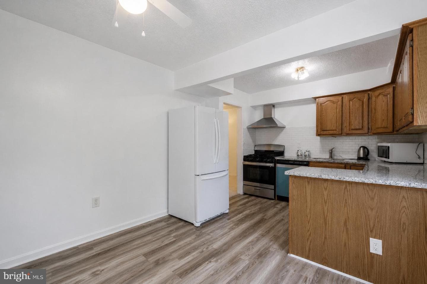 872 College Parkway #301 photo 15