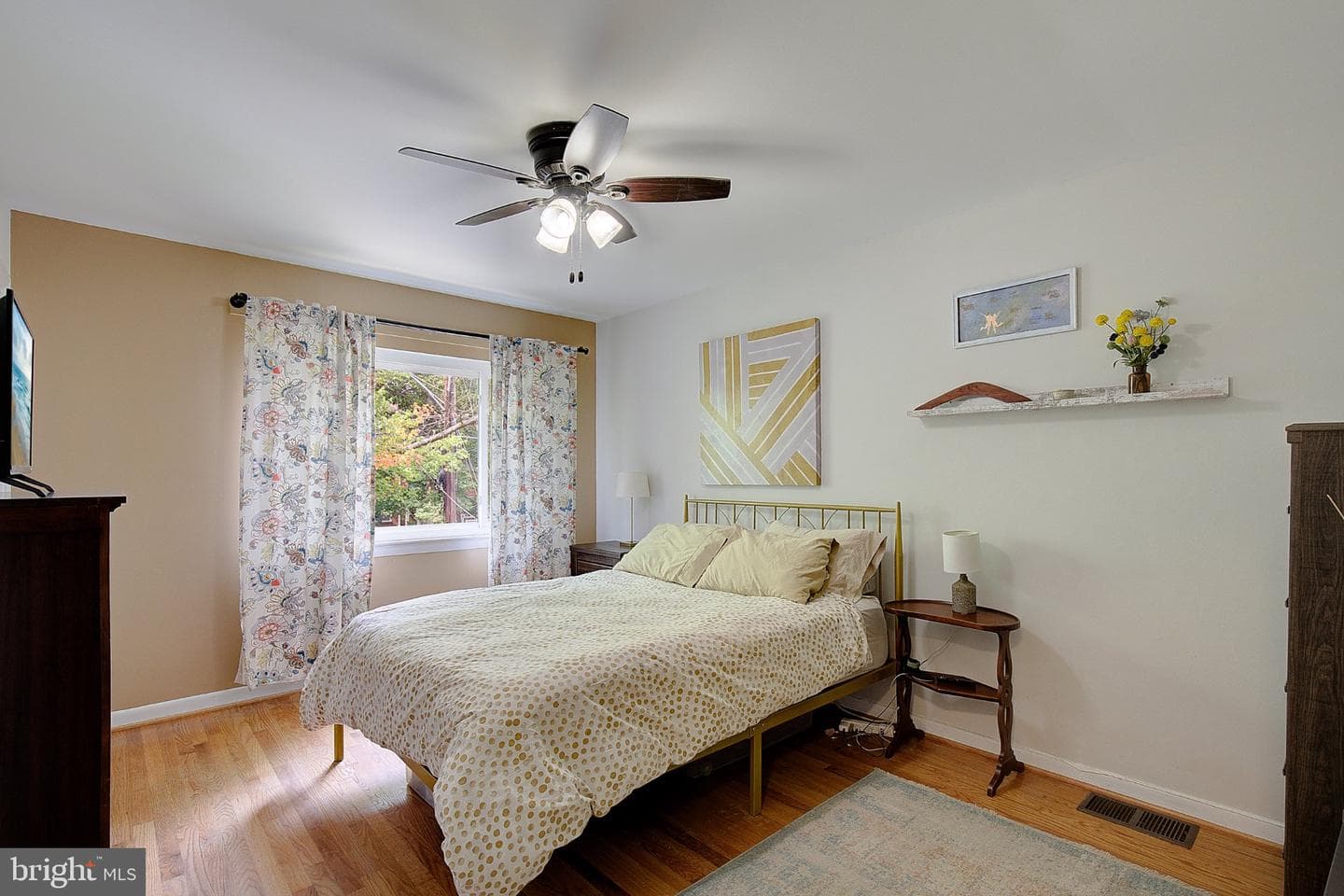 8203 Roanoke Avenue #apt B photo 12