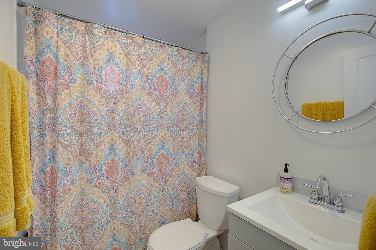 8203 Roanoke Avenue #apt B photo 13
