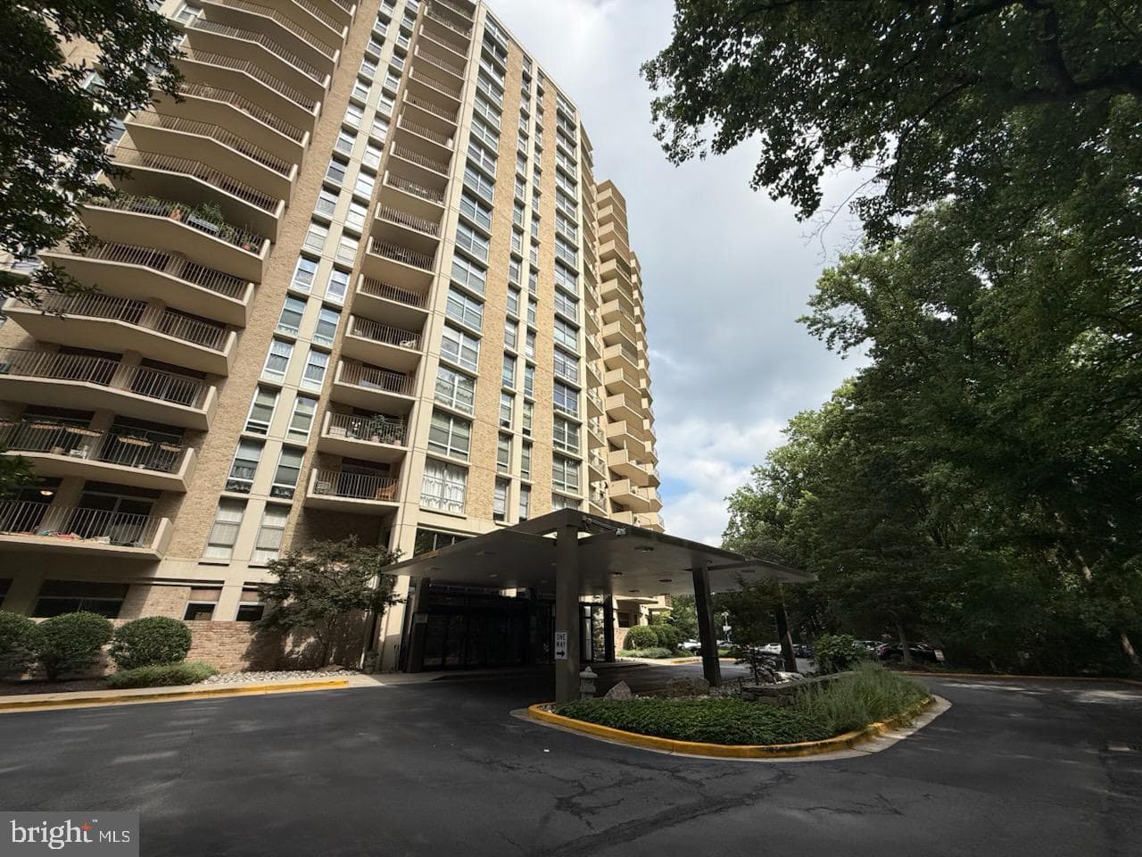 9039 Sligo Creek Parkway #1510 photo 37