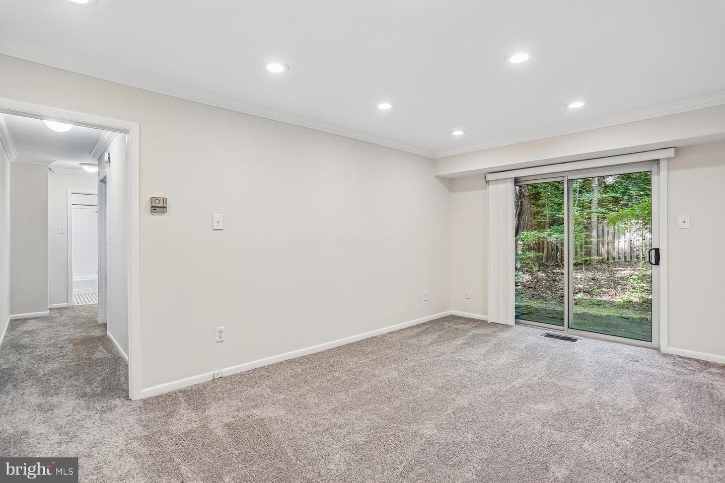 10507 Weymouth Street #W-2 photo 7