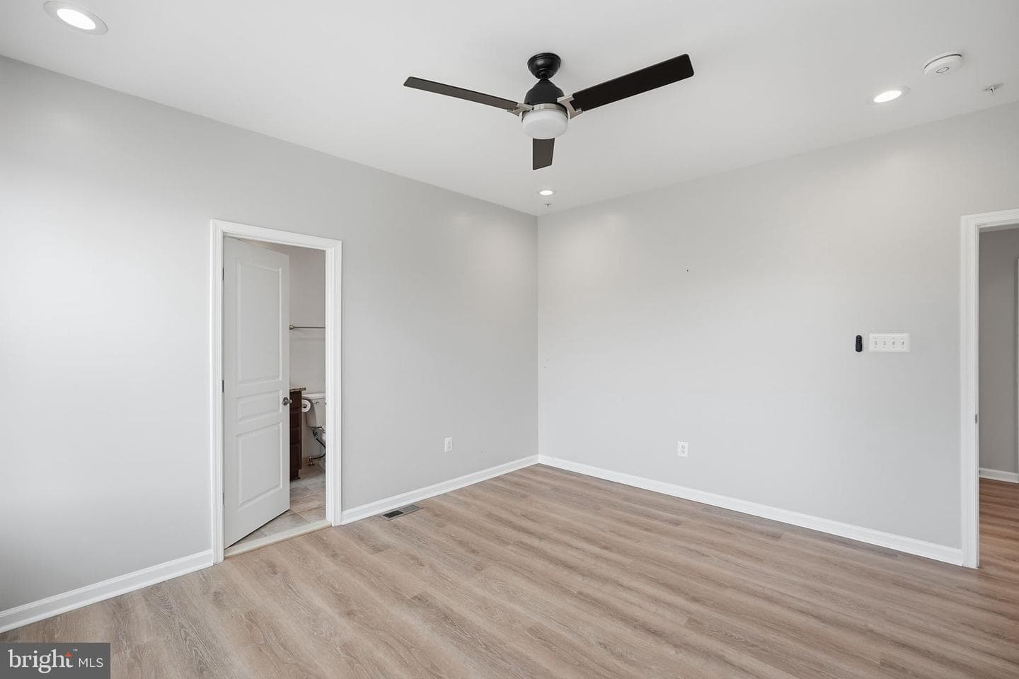 232 Parkview Avenue photo 15