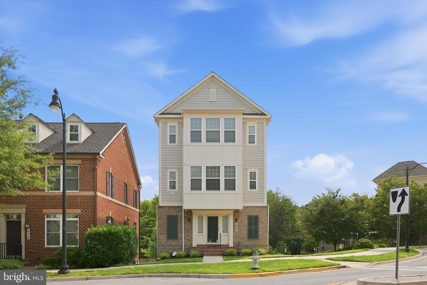 232 Parkview Avenue photo 39