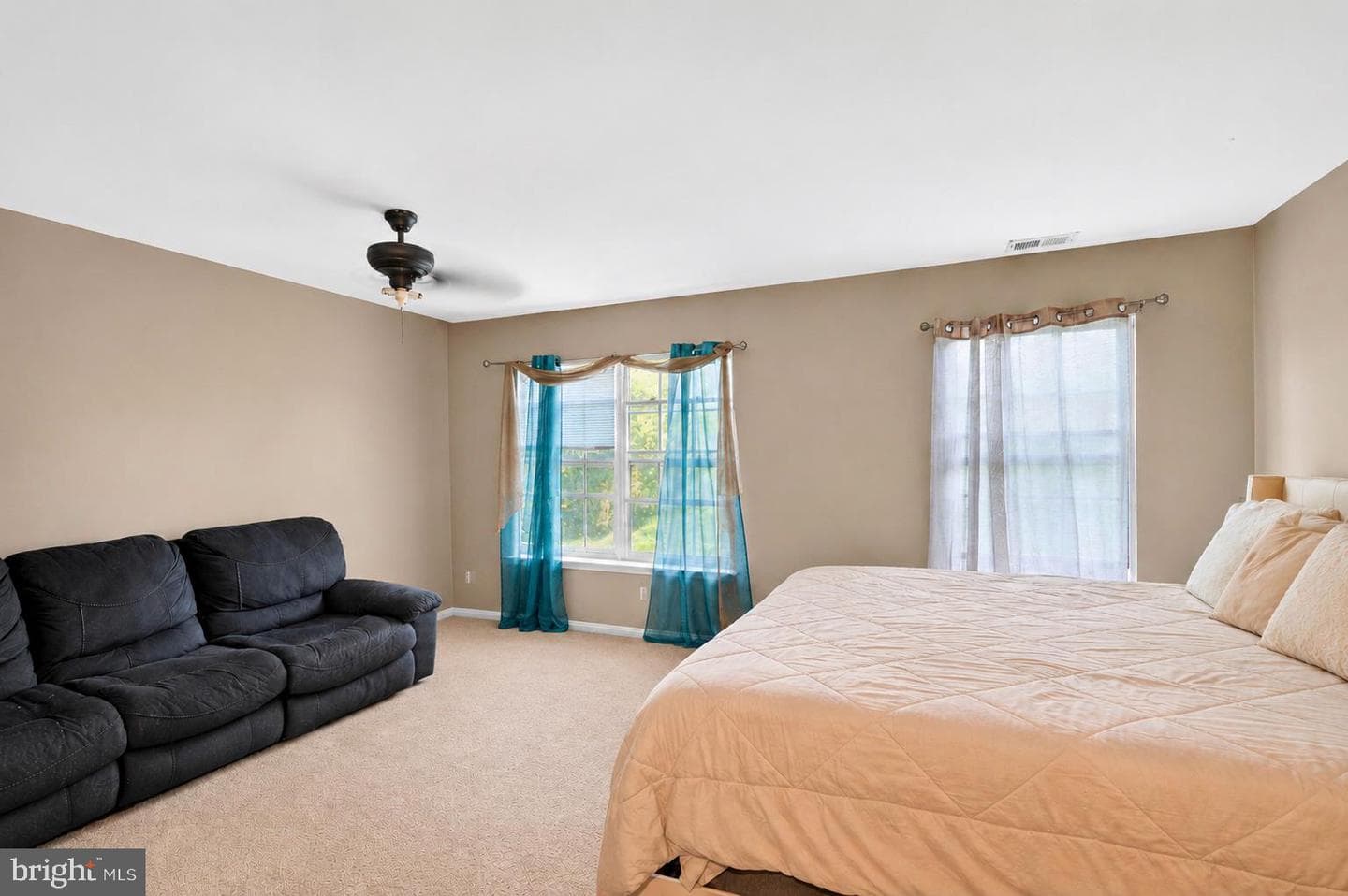 19704 Teakwood Circle #74 photo 10