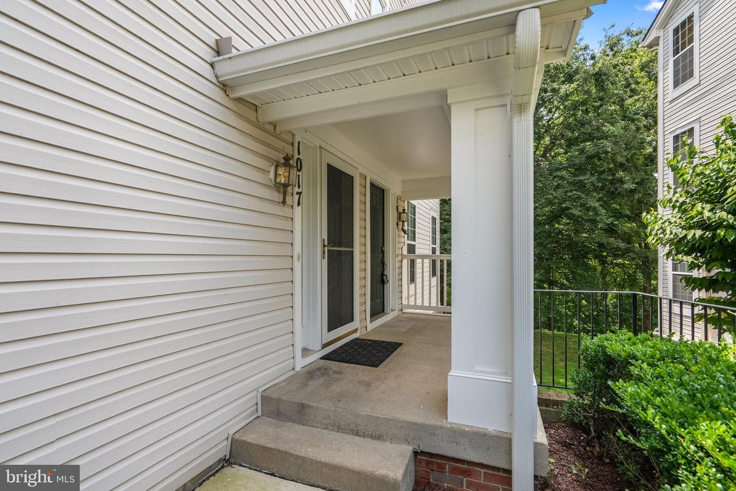 1019 Hillside Lake Terrace #1009 photo 2