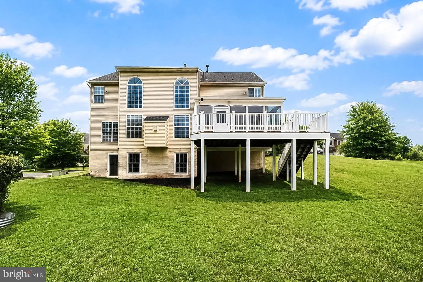 18305 Bubbling Spring Terrace photo 11