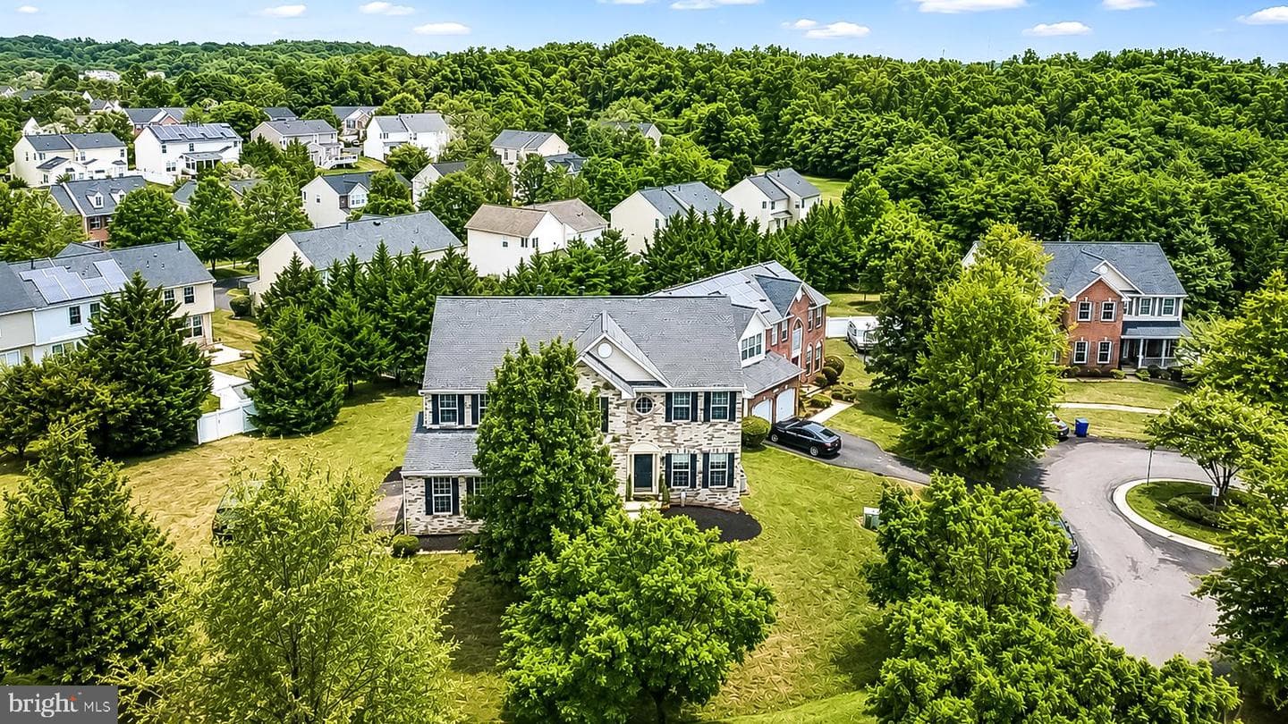 18305 Bubbling Spring Terrace photo 7