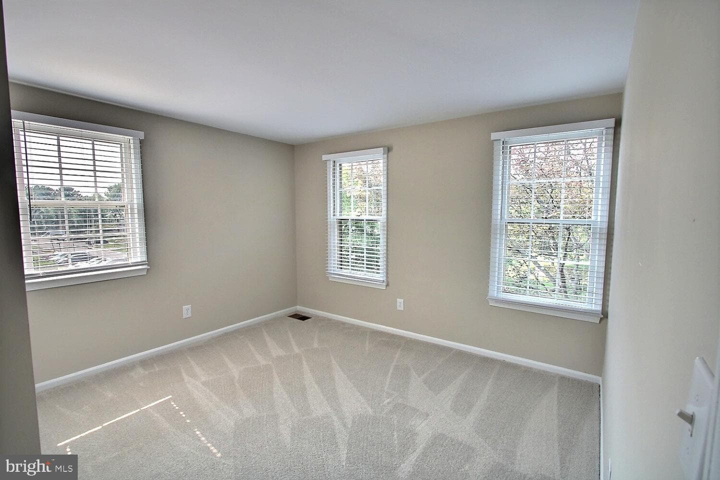 9310 Bremerton Way photo 26
