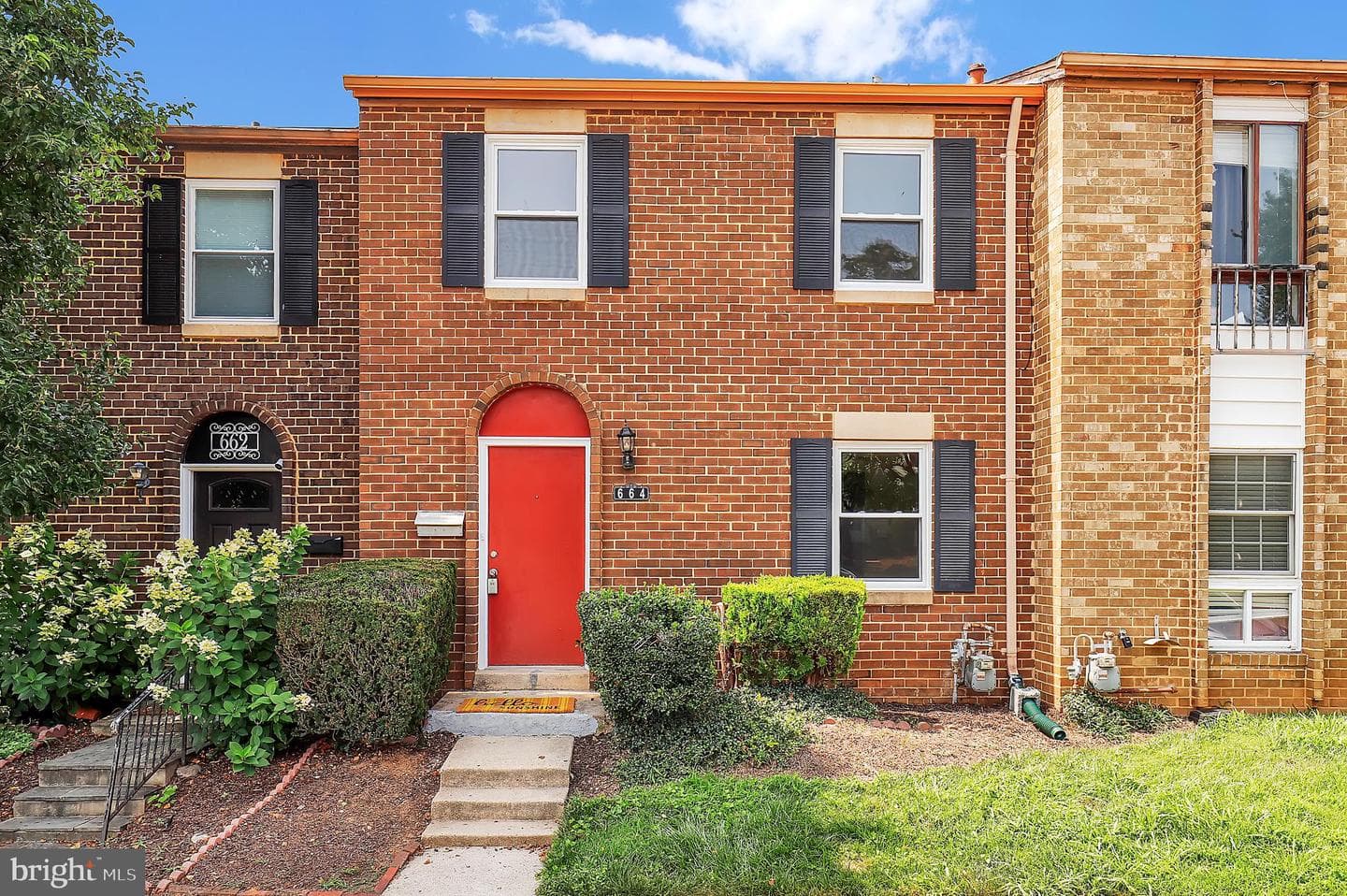 664 W Side Drive #1 photo 1