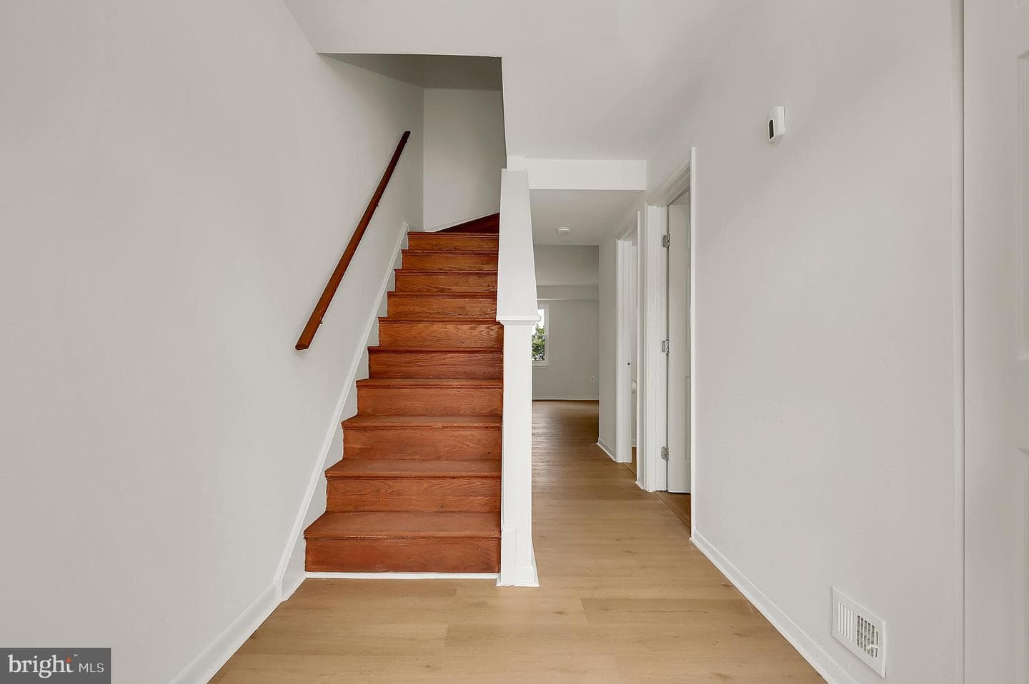 664 W Side Drive #1 photo 2